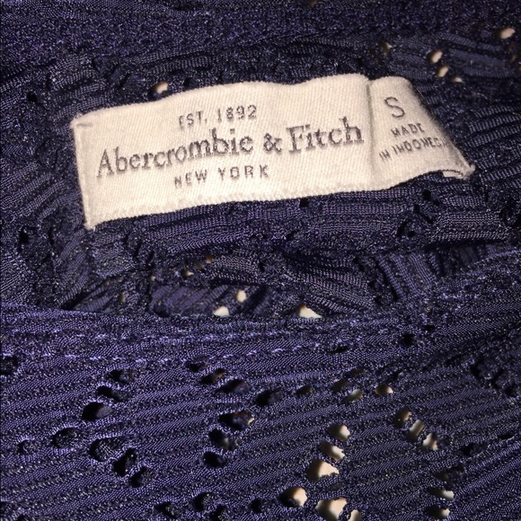 Abercrombie & Fitch Navy Blue Lace Crop Top - Picture 3 of 3