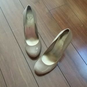 Jessica Simpson heels