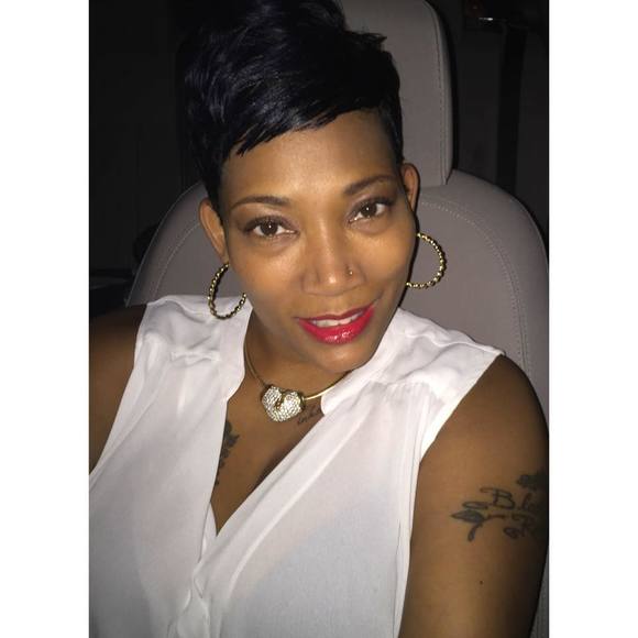 Meet your Posher, Margaret - Picture 3 of 4