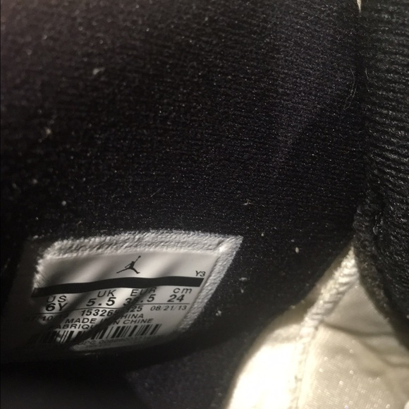 Jordans  taxis 12