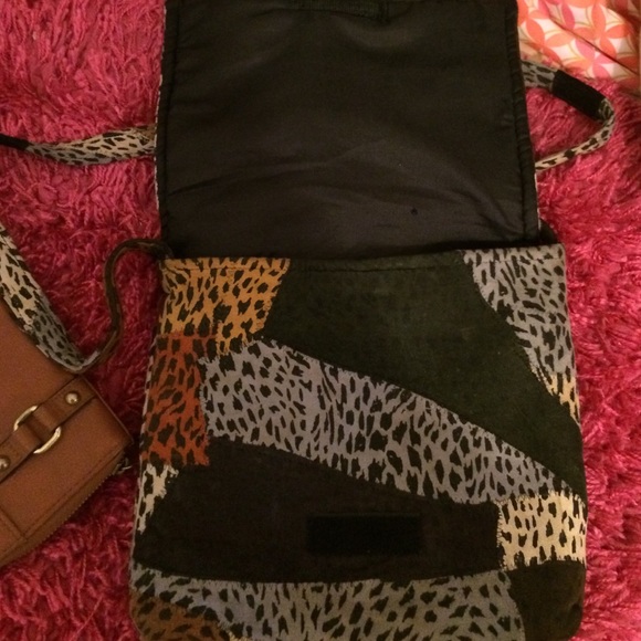 Multi colored Velcro snap satchel // cognac wallet - Picture 2 of 4
