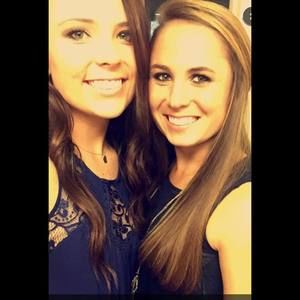 Meet your Posher, Chelsie