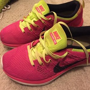 Women's Nike Flyknit