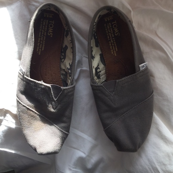 Toms grey shoes