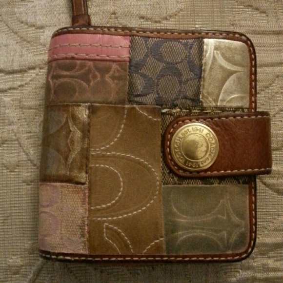 Coach Handbags - Coach patchwork wallet