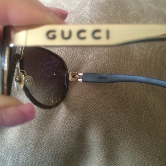 Gucci sunglasses - Picture 3 of 4