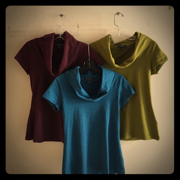 3 Cap Sleeve Cowl Neck Tops for $30 or split 2 bun - Picture 1 of 4