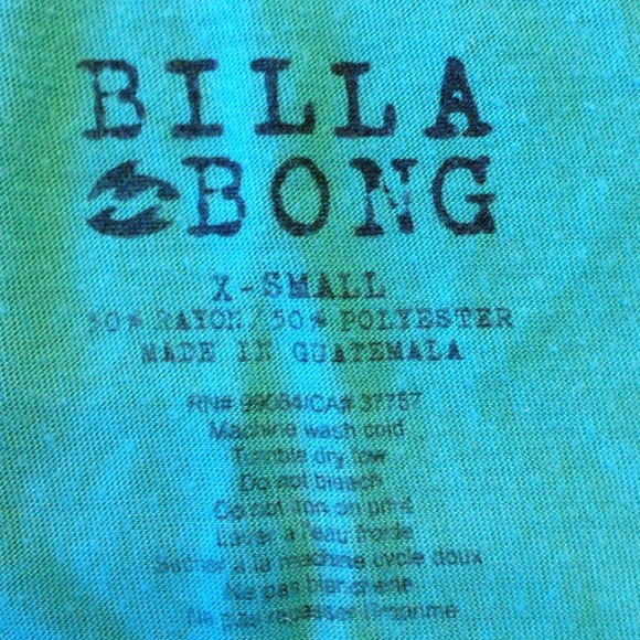 Cute BillaBong Crop Top - Picture 4 of 4