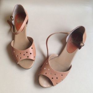Holepunch Sandals
