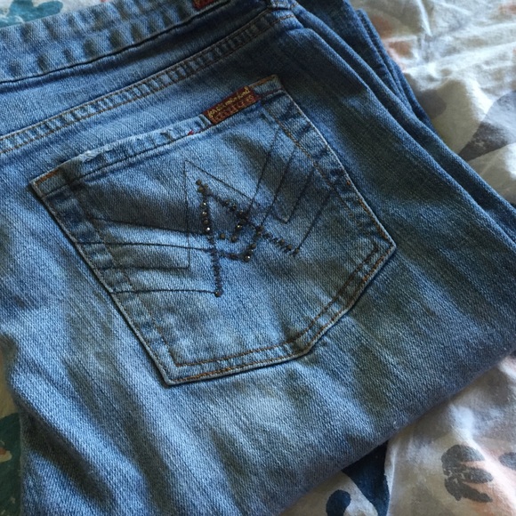 7 for all Mankind