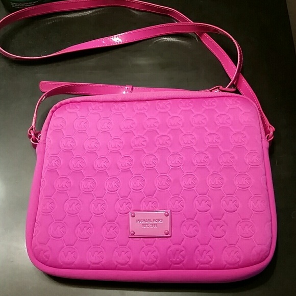 Michael Kors Handbags - Michael Kors Hot Pink MK Logo