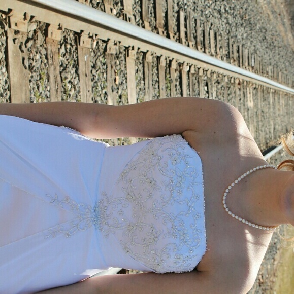 Wedding dress