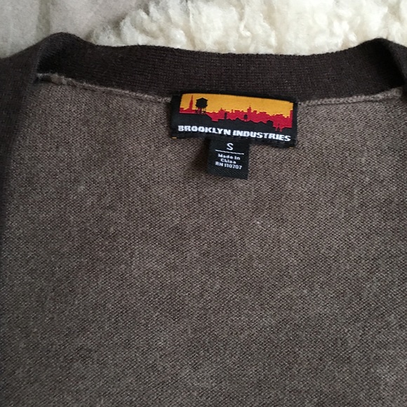 Brooklyn Industries Cardigan - Picture 3 of 4