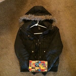 Light Winter jacket with Fur // New York Wallet