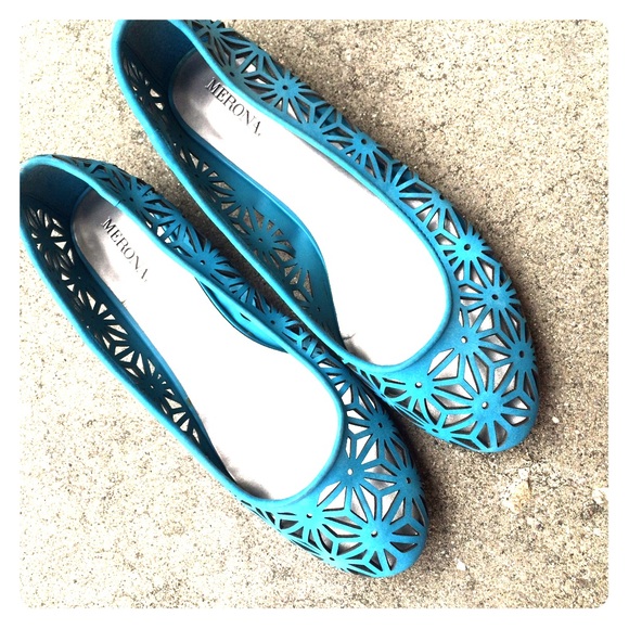 Blue floral laser cut flats