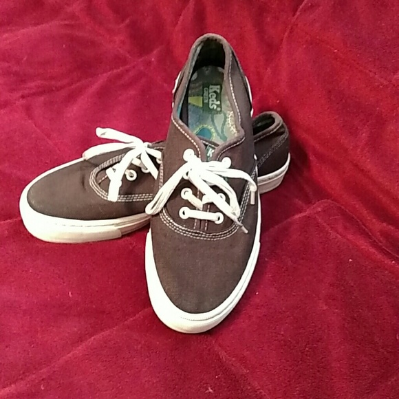 KEDS TENNIS SHOES