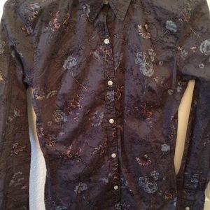 Grey long sleeve button up top.