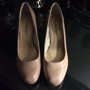 Nude heels