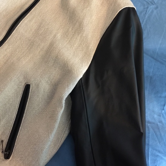 Zara Jacket - Picture 2 of 4