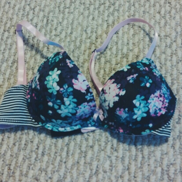 NWOT Floral Bra