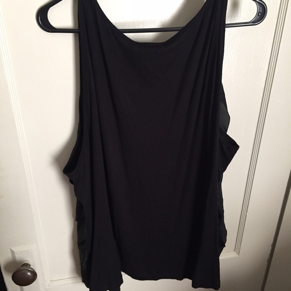 Black Layered Ruffle Top - Picture 4 of 4