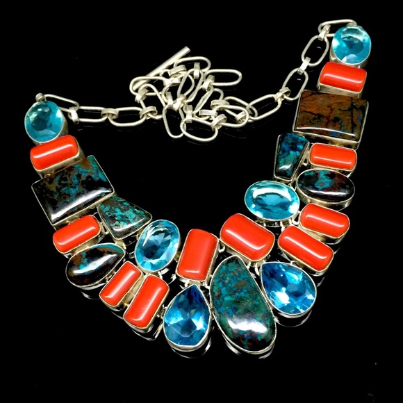 Sale!! Handmade Chrysocolla & Blue Topaz Necklace - Picture 2 of 4