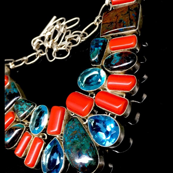 Sale!! Handmade Chrysocolla & Blue Topaz Necklace - Picture 4 of 4