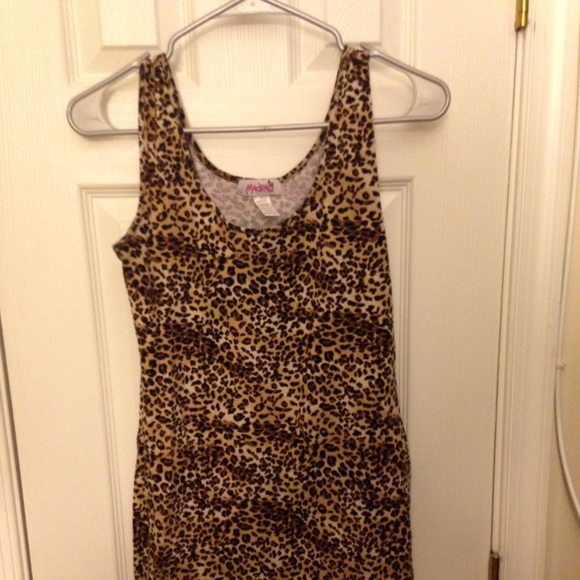 Large Leopard Maxi Dress Sz. Large