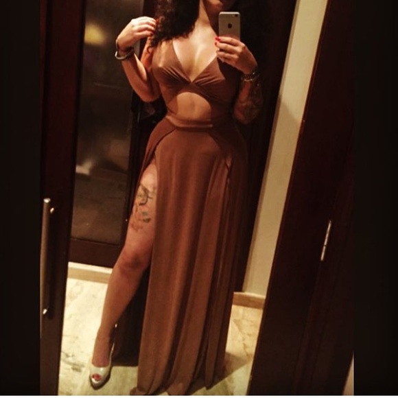 SOLD*Dare to Stare Maxi Dress in Mauve