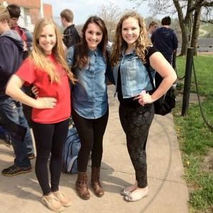 Meet your Posher, Olivia