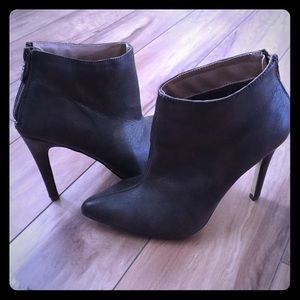 Michael Antonio brown ankle booties stilettos 7.5