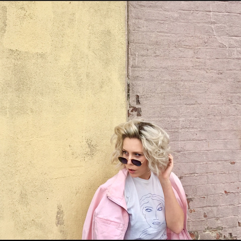 Meet your Posher, Ellie