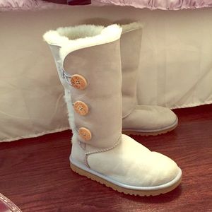 Bailey Button "Triplet" Ugg Austrailia Boots