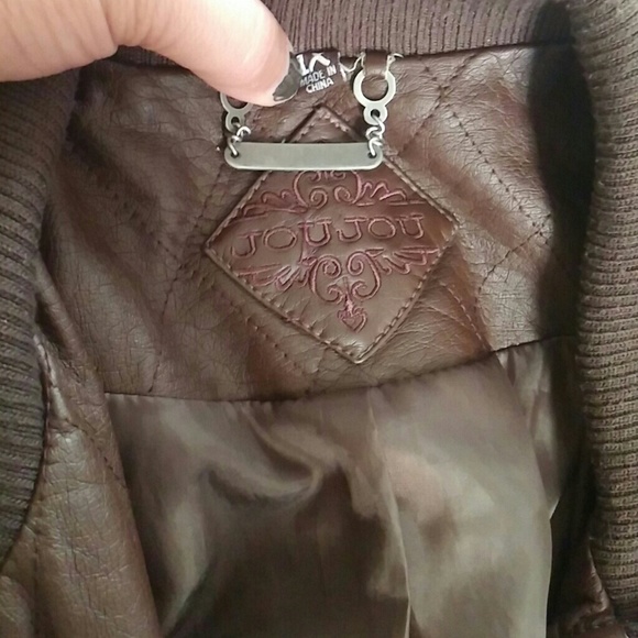 Jacket - Picture 3 of 4