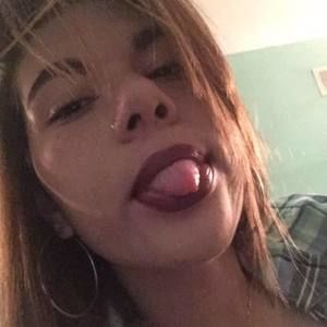 Meet your Posher, Denise