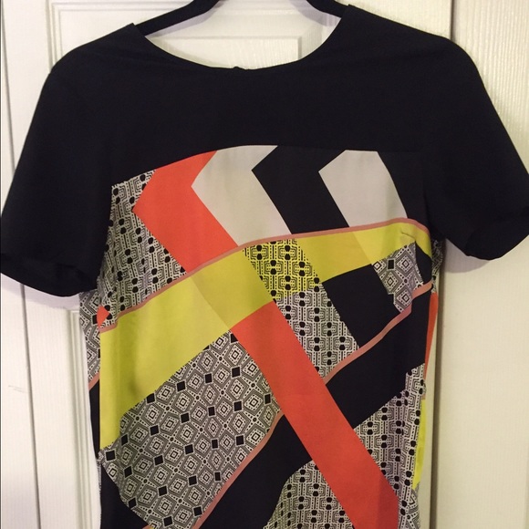 ❗️SOLD❗️Topshop modern t-shirt! ♠️ - Picture 2 of 4