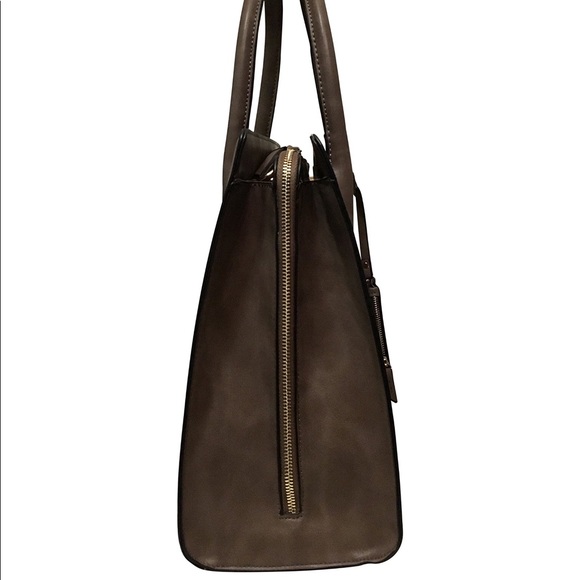 Large Tote Structured Handbag - Stay Organized! - Picture 7 of 8