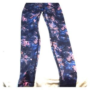 Nwot Lululemon leggings for running