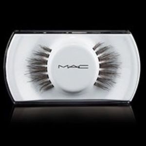 Mac lashes #35