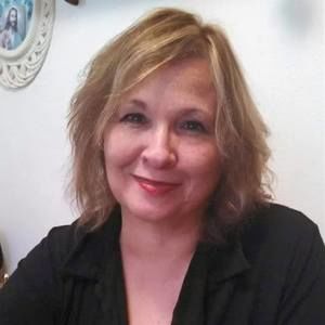 Meet your Posher, Beth