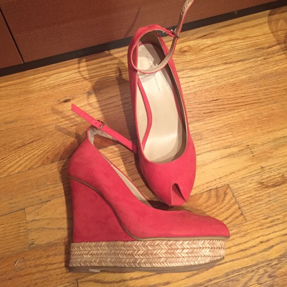 Zara wedge peep toe