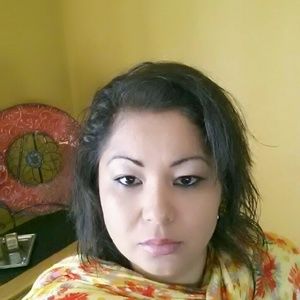 Meet your Posher, Eva