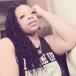 Meet your Posher, Lakisha