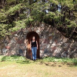 Meet your Posher, Linda