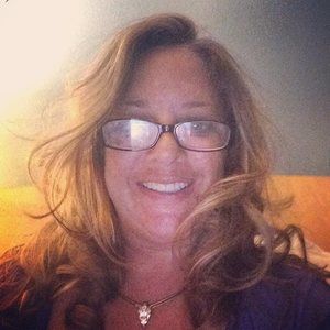 Meet your Posher, Deborah