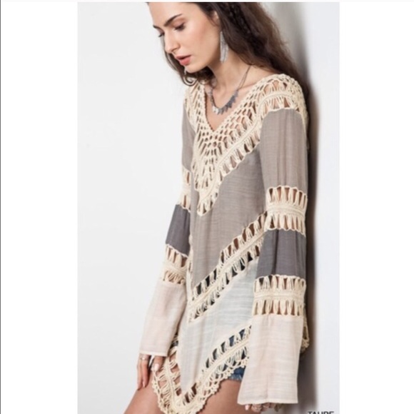💥💥Bohemian chic color block tunic ONE HOUR SALE - Picture 2 of 4