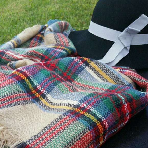 2 for $20🌲Tartan Blanket Scarf - Picture 3 of 6