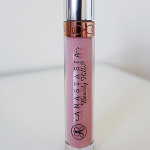 Anastasia Beverly Hills liquid lipstick