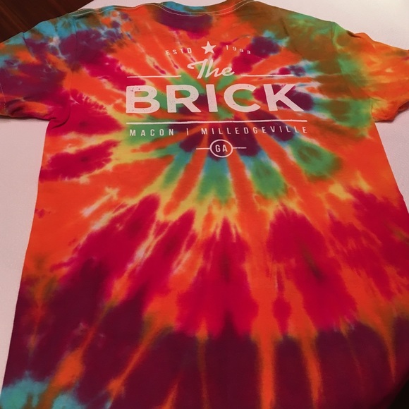 The Brick Tops - Brand new short sleeve tie dye tee size S-L