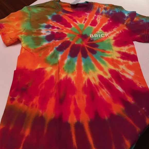 Brand new short sleeve tie dye tee size S-L - Picture 2 of 4